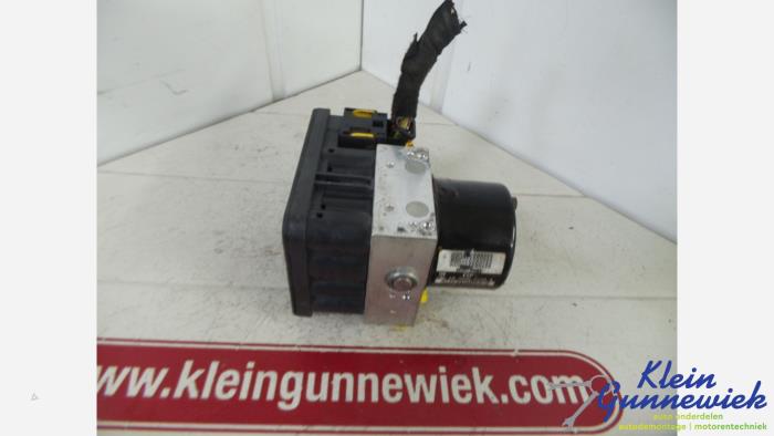 Gebruikte ABS Pomp Citroen C5 Prijs € 30,00 Margeregeling aangeboden door Klein Gunnewiek Autodemontage & Motorentechniek
