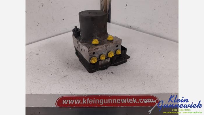 Gebruikte ABS Pomp Audi A4 Prijs € 15,00 Margeregeling aangeboden door Klein Gunnewiek Autodemontage & Motorentechniek