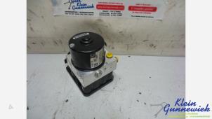 Gebruikte ABS Pomp Opel Zafira Prijs € 110,00 Margeregeling aangeboden door Klein Gunnewiek Autodemontage & Motorentechniek