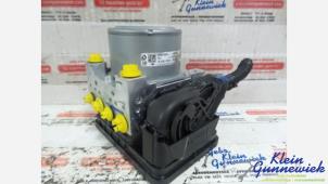 Gebruikte ABS Pomp Opel Vivaro Prijs € 259,00 Margeregeling aangeboden door Klein Gunnewiek Autodemontage & Motorentechniek