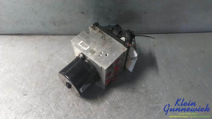 Gebruikte ABS Pomp Volkswagen Passat Prijs € 17,00 Margeregeling aangeboden door Klein Gunnewiek Autodemontage & Motorentechniek