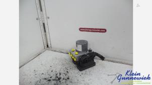 Gebruikte ABS Pomp Renault Master Prijs € 198,00 Margeregeling aangeboden door Klein Gunnewiek Autodemontage & Motorentechniek