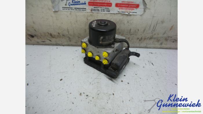 Gebruikte ABS Pomp Ford Galaxy Prijs € 15,00 Margeregeling aangeboden door Klein Gunnewiek Autodemontage & Motorentechniek