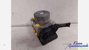 Gebruikte ABS Pomp Opel Vivaro Prijs € 85,00 Margeregeling aangeboden door Klein Gunnewiek Autodemontage & Motorentechniek