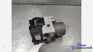 Gebruikte ABS Pomp Volkswagen Passat Prijs € 27,00 Margeregeling aangeboden door Klein Gunnewiek Autodemontage & Motorentechniek