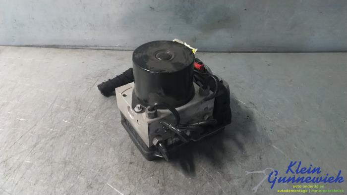 Gebruikte ABS Pomp Volkswagen Polo Prijs € 54,00 Margeregeling aangeboden door Klein Gunnewiek Autodemontage & Motorentechniek