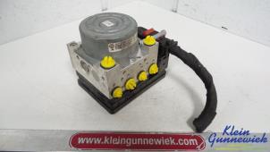 Gebruikte ABS Pomp Volkswagen E-Golf Prijs € 104,00 Margeregeling aangeboden door Klein Gunnewiek Autodemontage & Motorentechniek