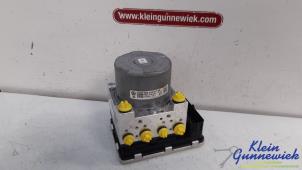 Gebruikte ABS Pomp Volkswagen E-Golf Prijs € 53,00 Margeregeling aangeboden door Klein Gunnewiek Autodemontage & Motorentechniek