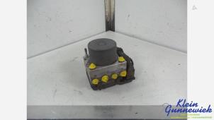 Gebruikte ABS Pomp Renault Clio Prijs € 60,00 Margeregeling aangeboden door Klein Gunnewiek Autodemontage & Motorentechniek