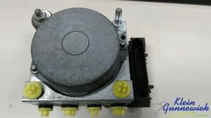 Gebruikte ABS Pomp Renault Clio Prijs € 125,00 Margeregeling aangeboden door Klein Gunnewiek Autodemontage & Motorentechniek