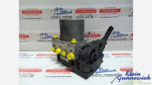 Gebruikte ABS Pomp Renault Trafic Prijs € 60,00 Margeregeling aangeboden door Klein Gunnewiek Autodemontage & Motorentechniek