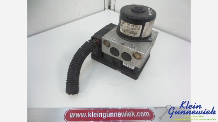 Gebruikte ABS Pomp Seat Alhambra Prijs € 15,00 Margeregeling aangeboden door Klein Gunnewiek Autodemontage & Motorentechniek