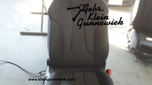 Gebruikte Voorstoel rechts Audi A3 Prijs € 145,00 Margeregeling aangeboden door Gebr.Klein Gunnewiek Ho.BV