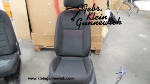Gebruikte Voorstoel links Volkswagen Tiguan Prijs € 225,00 Margeregeling aangeboden door Gebr.Klein Gunnewiek Ho.BV