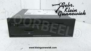 Gebruikte Regelunit Multi Media Volkswagen Polo Prijs € 395,00 Margeregeling aangeboden door Gebr.Klein Gunnewiek Ho.BV