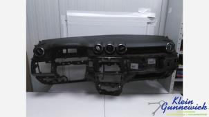 Gebruikte Dashboard Dacia Duster Prijs € 395,00 Margeregeling aangeboden door Klein Gunnewiek Autodemontage & Motorentechniek