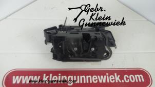 Gebruikte Deurslot Mechaniek 4Deurs rechts-voor Volkswagen Touran Prijs € 45,00 Margeregeling aangeboden door Gebr.Klein Gunnewiek Ho.BV