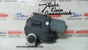 Gebruikte Ruitenwissermotor voor Volkswagen Touran Prijs € 45,00 Margeregeling aangeboden door Gebr.Klein Gunnewiek Ho.BV