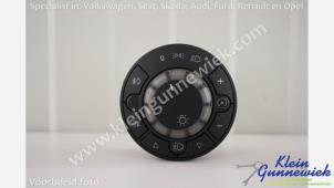 Gebruikte Schakelaar Licht Opel Corsa Prijs € 25,00 Margeregeling aangeboden door Klein Gunnewiek Autodemontage & Motorentechniek