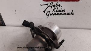 Gebruikte Vacuumpomp Rembekrachtiging Volkswagen T-Roc Prijs € 100,00 Margeregeling aangeboden door Gebr.Klein Gunnewiek Ho.BV