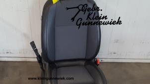 Gebruikte Voorstoel rechts Opel Mokka Prijs € 195,00 Margeregeling aangeboden door Gebr.Klein Gunnewiek Ho.BV
