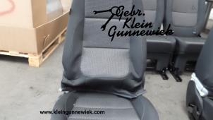 Gebruikte Voorstoel rechts Volkswagen Sharan Prijs € 195,00 Margeregeling aangeboden door Gebr.Klein Gunnewiek Ho.BV