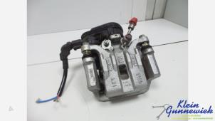 Gebruikte Remklauw (Tang) links-achter Hyundai Kona Prijs € 95,00 Margeregeling aangeboden door Klein Gunnewiek Autodemontage & Motorentechniek