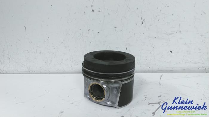 Zuiger van een Volkswagen Caddy 2018