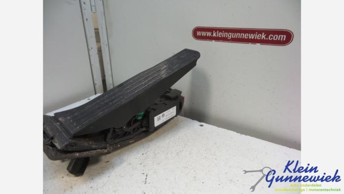 Gebruikte Gaspedaalpositie Sensor Volkswagen Caddy Prijs € 46,00 Margeregeling aangeboden door Klein Gunnewiek Autodemontage & Motorentechniek