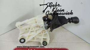 Gebruikte Versnellingspook Volkswagen Transporter Prijs € 75,00 Margeregeling aangeboden door Gebr.Klein Gunnewiek Ho.BV