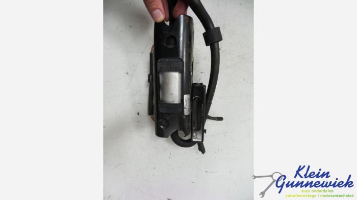 Gebruikte Tank element Pomp Volkswagen Passat Prijs € 22,00 Margeregeling aangeboden door Klein Gunnewiek Autodemontage & Motorentechniek
