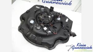 Gebruikte Adblue tank Volkswagen Touareg Prijs € 250,00 Margeregeling aangeboden door Klein Gunnewiek Autodemontage & Motorentechniek