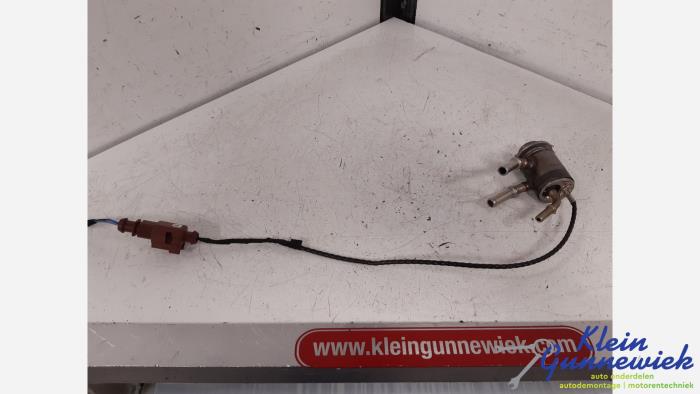 Gebruikte Adblue injector Volkswagen Golf Prijs € 109,00 Margeregeling aangeboden door Klein Gunnewiek Autodemontage & Motorentechniek
