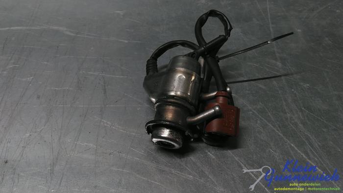 Gebruikte Adblue injector Volkswagen Golf Prijs € 85,00 Margeregeling aangeboden door Klein Gunnewiek Autodemontage & Motorentechniek