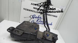 Gebruikte Adblue tank Volkswagen Tiguan Prijs € 150,00 Margeregeling aangeboden door Gebr.Klein Gunnewiek Ho.BV