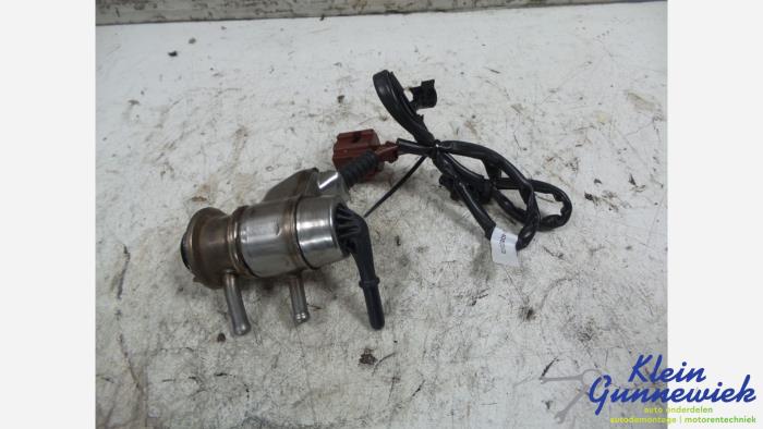 Gebruikte Adblue injector Volkswagen Passat Prijs € 77,00 Margeregeling aangeboden door Klein Gunnewiek Autodemontage & Motorentechniek