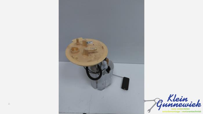 Gebruikte Tank element Pomp Ford Kuga Prijs € 100,00 Margeregeling aangeboden door Klein Gunnewiek Autodemontage & Motorentechniek
