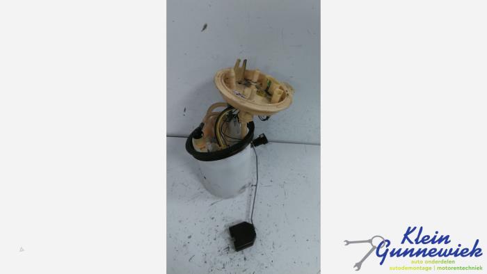 Gebruikte Tank element Pomp Volkswagen Passat Prijs € 112,00 Margeregeling aangeboden door Klein Gunnewiek Autodemontage & Motorentechniek