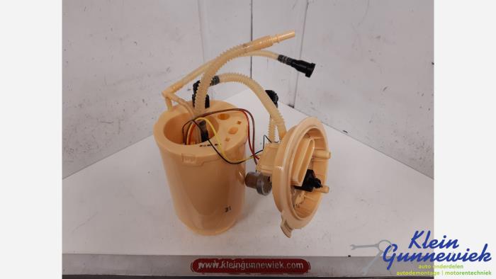 Gebruikte Tank element Pomp Volkswagen Touareg Prijs € 121,00 Margeregeling aangeboden door Klein Gunnewiek Autodemontage & Motorentechniek