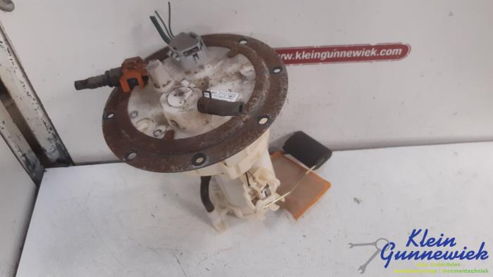 Gebruikte Tank element Pomp Hyundai Accent Prijs € 35,00 Margeregeling aangeboden door Klein Gunnewiek Autodemontage & Motorentechniek
