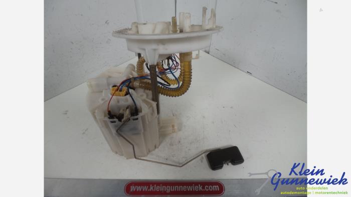Gebruikte Tank element Pomp Audi A4 Prijs € 76,00 Margeregeling aangeboden door Klein Gunnewiek Autodemontage & Motorentechniek