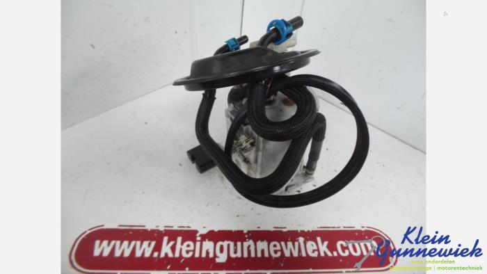 Gebruikte Tank element Pomp Opel Zafira Prijs € 50,00 Margeregeling aangeboden door Klein Gunnewiek Autodemontage & Motorentechniek