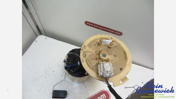 Gebruikte Tank element Pomp Opel Insignia Prijs € 55,00 Margeregeling aangeboden door Klein Gunnewiek Autodemontage & Motorentechniek