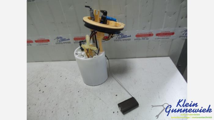 Gebruikte Tank element Pomp Volkswagen Golf Sportsvan Prijs € 88,00 Margeregeling aangeboden door Klein Gunnewiek Autodemontage & Motorentechniek