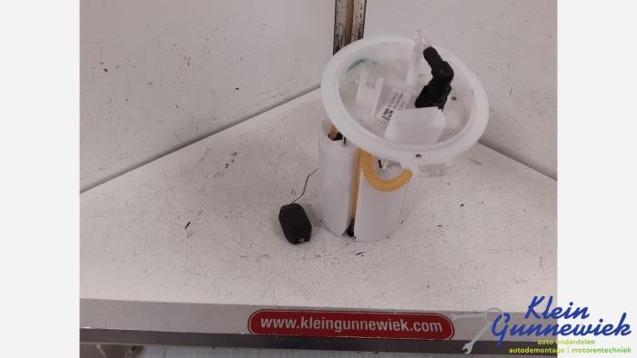 Gebruikte Brandstofpomp Elektrisch Volkswagen Golf Prijs € 80,00 Margeregeling aangeboden door Klein Gunnewiek Autodemontage & Motorentechniek