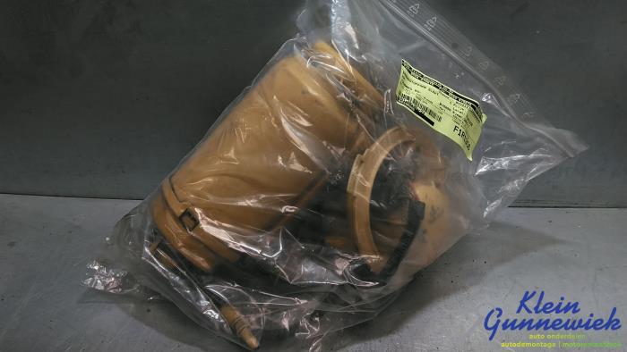 Gebruikte Tank element Pomp Volkswagen Touareg Prijs € 35,00 Margeregeling aangeboden door Klein Gunnewiek Autodemontage & Motorentechniek