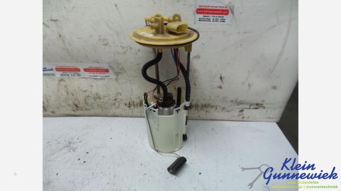 Gebruikte Tank element Pomp Mercedes Sprinter Prijs € 68,00 Margeregeling aangeboden door Klein Gunnewiek Autodemontage & Motorentechniek