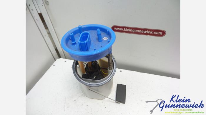 Gebruikte Tank element Pomp Volkswagen Polo Prijs € 38,00 Margeregeling aangeboden door Klein Gunnewiek Autodemontage & Motorentechniek