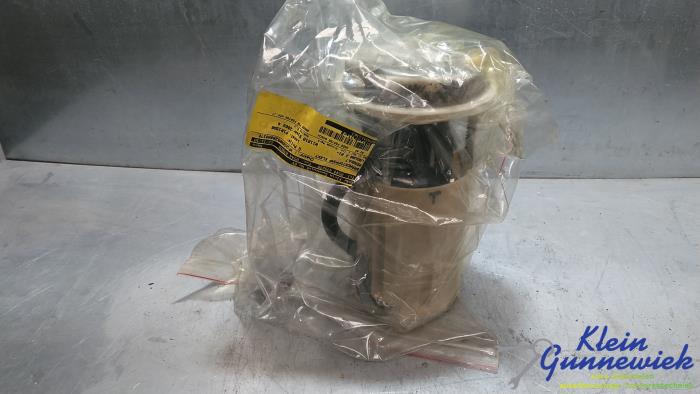 Gebruikte Tank element Pomp Renault Laguna Prijs € 38,00 Margeregeling aangeboden door Klein Gunnewiek Autodemontage & Motorentechniek
