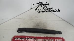 Gebruikte Ruitenwisserarm achter Opel Vectra Prijs € 20,00 Margeregeling aangeboden door Gebr.Klein Gunnewiek Ho.BV